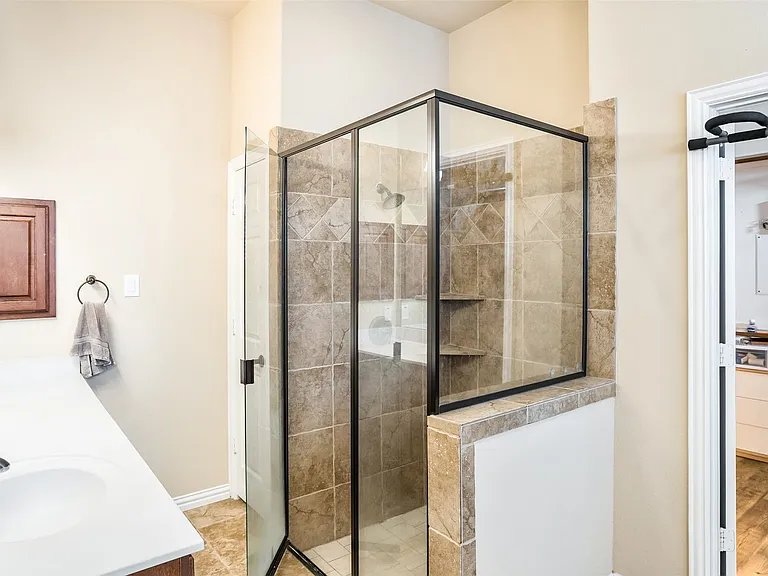 3001 Mosswood Dr — Photo 24
