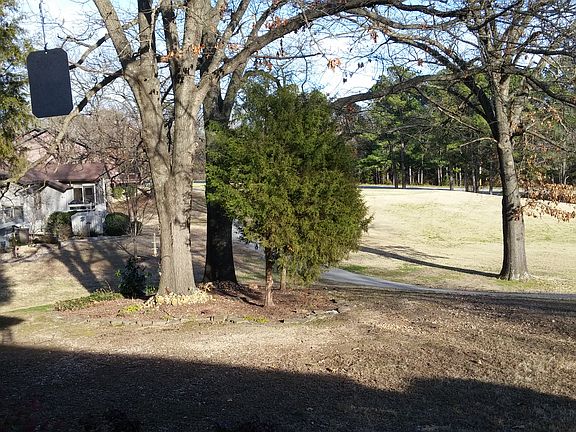 2nd image of 26 Everette Ln