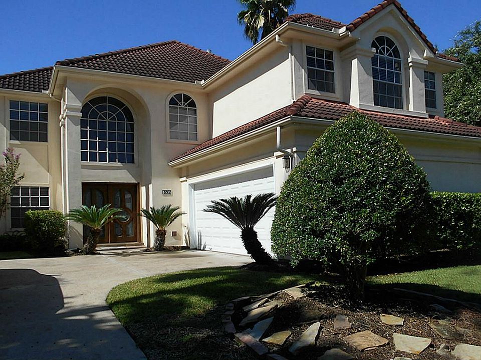 1st image of 1635 Corniche St