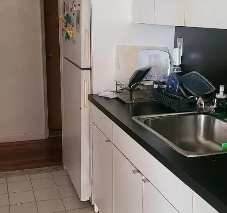 5th image of 836 Tilden St APT 4F