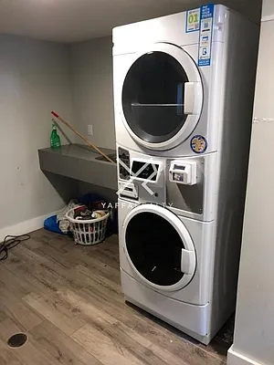 Rented by Yaffa Realty LLC | media 22