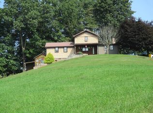 702 Kight Ward Rd, Grantsville, WV 26147