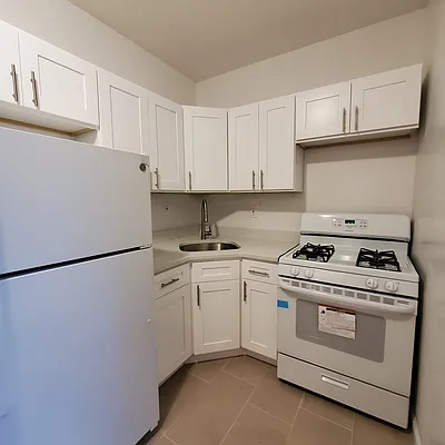 Rented by New York Residence | media 2