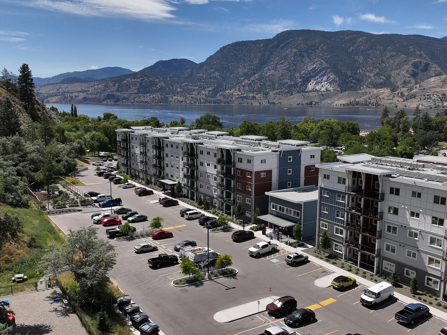 Skaha Shores — Photo 1