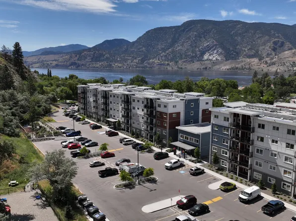 3650 S Main St, Penticton, BC V2A 5H2