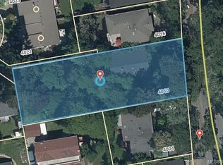 4010 Saanich Rd, Saanich, BC V8X1Z1