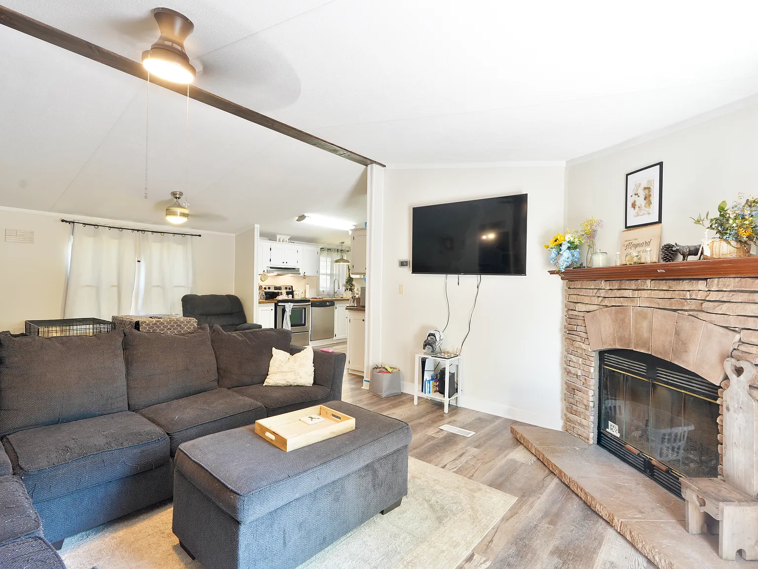 3 bed, 1440 sqft, $1,800 — Photo 4