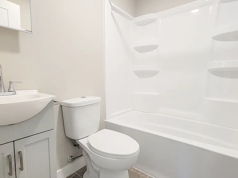 5671 Quincy St #4 — Photo 5