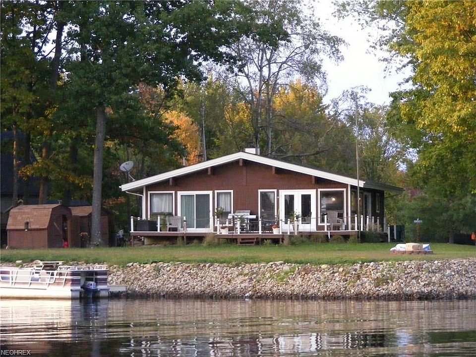 1st image of 2570 Damvue Dr