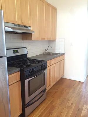 Rented by P Management | media 1