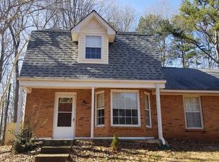 4923 Farmstead Ct NE, Woodstock, GA 30188
