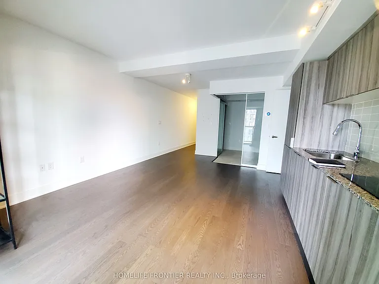 955 Bay St #1701 — Photo 8