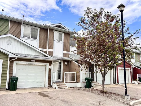 800 E Yankee Valley Blvd SE #602, Airdrie, AB T4A 2L2