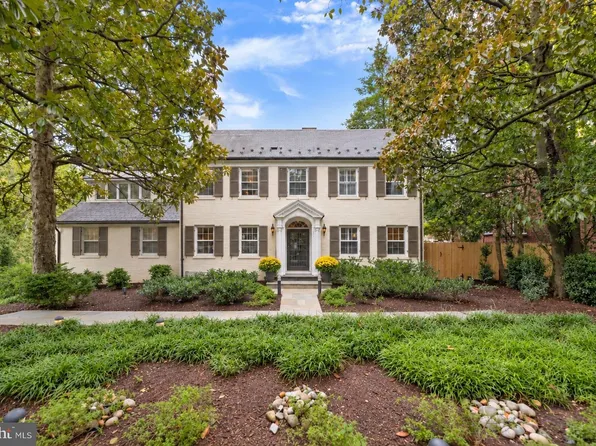 2800 Foxhall Rd NW, Washington, DC 20007
