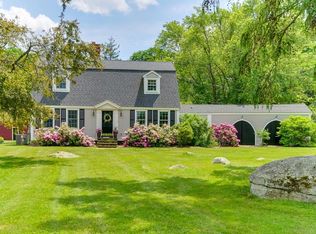 33 Red Pine Dr, Carlisle, MA 01741