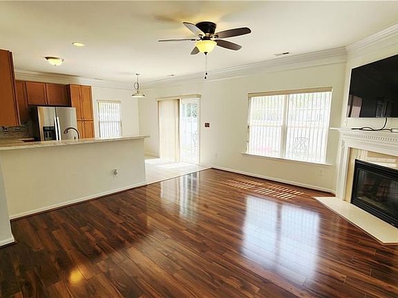 2nd image of 805 Gem Ct