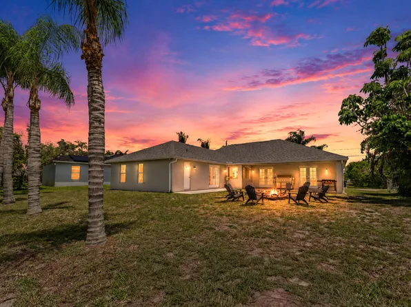 292 SW Janice Avenue, Port St Lucie, FL 34953