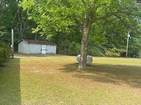 3rd image of 1231A Seegars Mill Rd