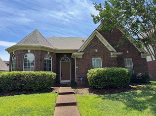 850 N Ericson Rd, Cordova, TN 38018