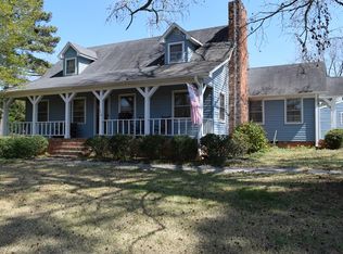 114 Acres Rd N, Greenwood, SC 29649