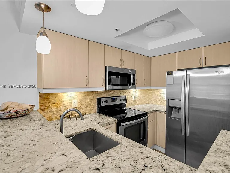 2951 S Bayshore Dr #307 — Photo 6