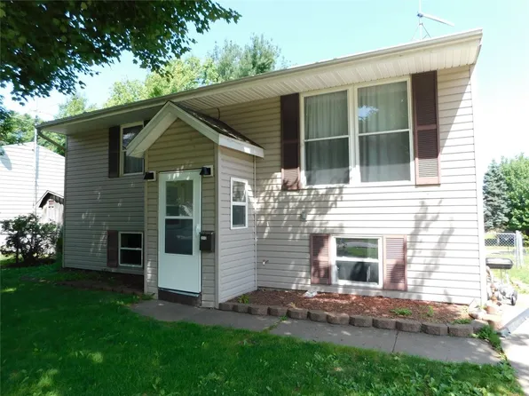 2512 E 26th St, Erie, PA 16510