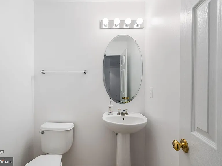 9023 Brewer Creek Pl — Photo 36