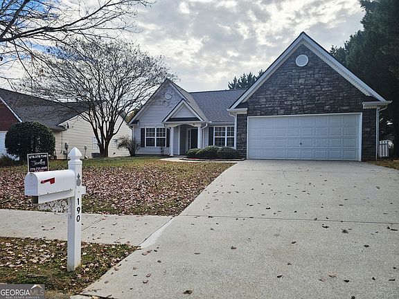 5th image of 190 Berkley Dr