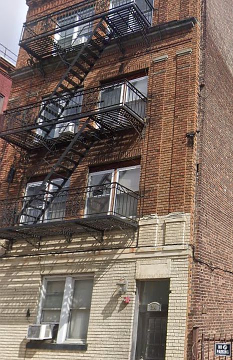 1st image of 214 64th St APT 10A
