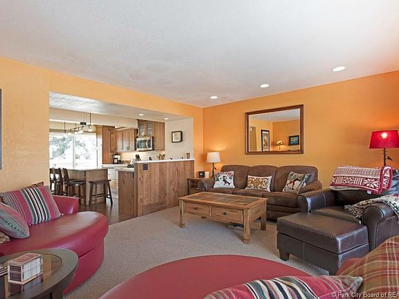 5th image of 109 Davis Ct #109