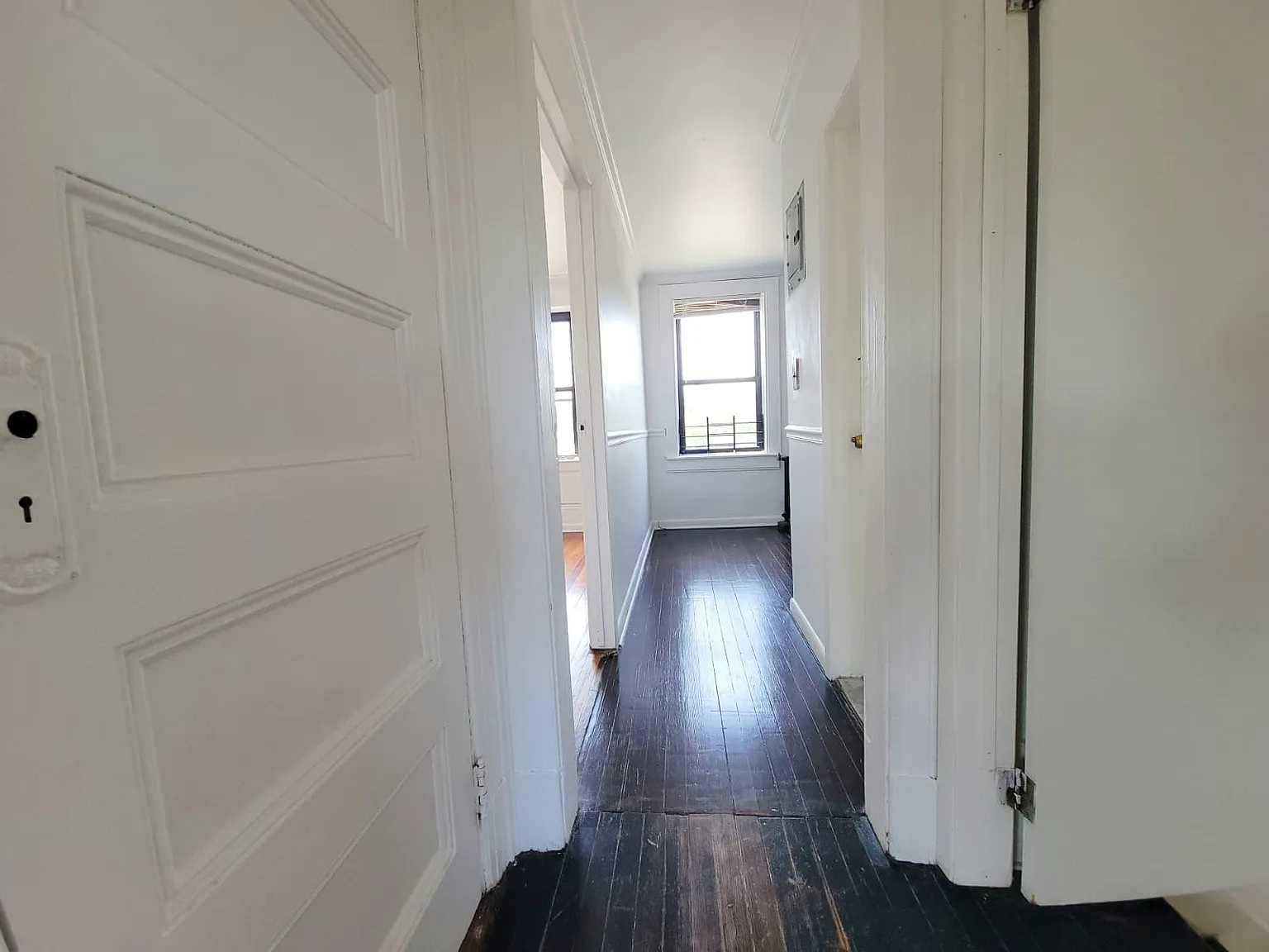 1 bed, 750 sqft, $2,295 — Photo 4