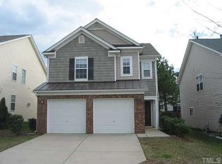 208 Trayesan Dr, Holly Springs, NC 27540