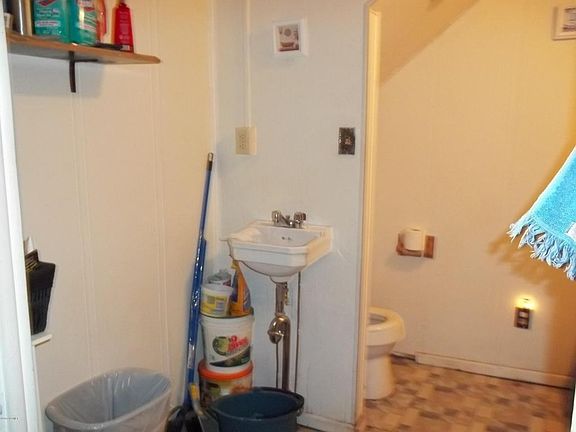 163 N Bathrom