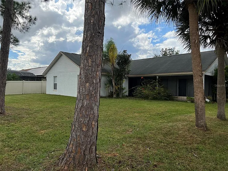 14601 Eagles Crossing Dr — Photo 30