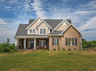 157 Island Green Rd, Daleville, VA 24083