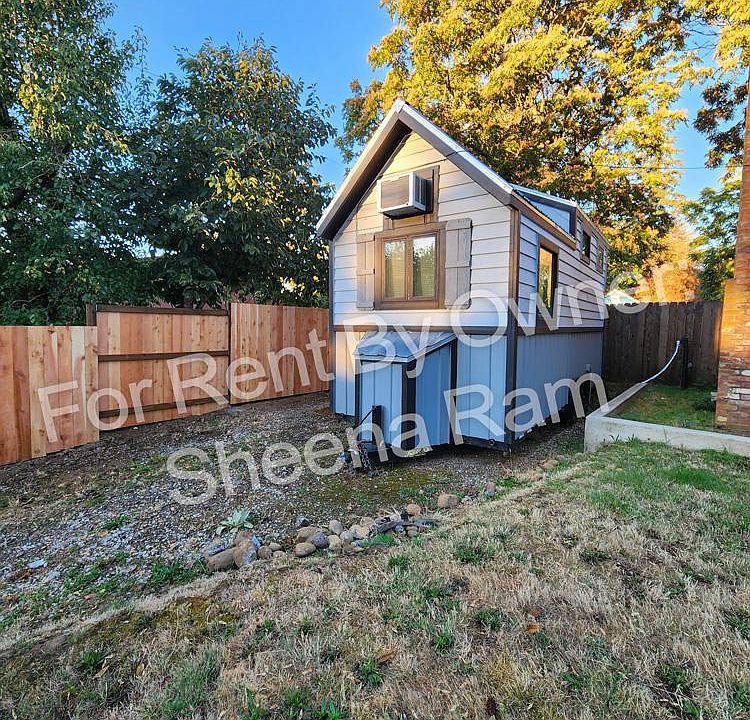 1st image of 2419 SE 130th Ave #1A
