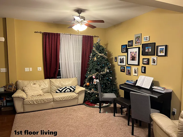 10210 Hamlet Ct — Photo 3