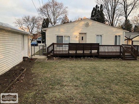 2nd image of 4245 Roseberry Ct