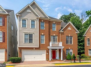 7734 Tea Table Dr, Lorton, VA 22079