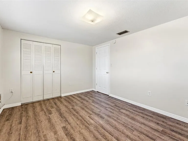 7814 Talisman Dr — Photo 24