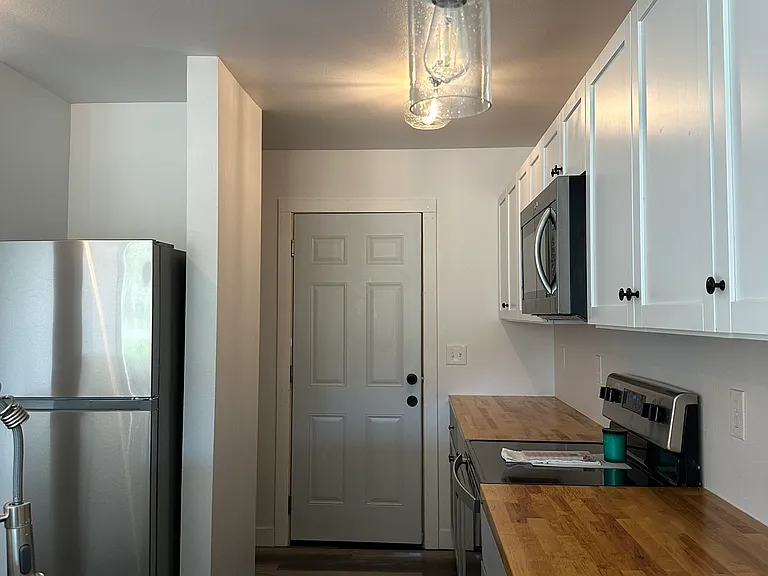 16899 S 12th St #5 — Photo 7