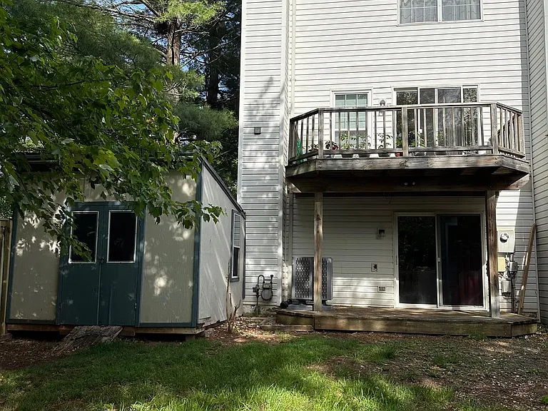 367 Bridle Crest Sq NE — Photo 12