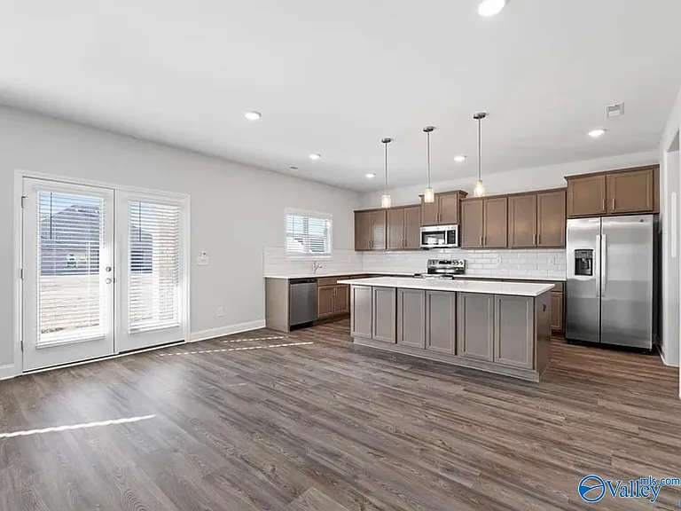 142 Ivy Vine Dr — Photo 24