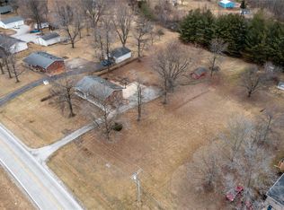 2340 Marine Rd, Highland, IL 62249
