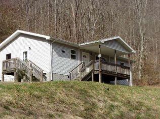 89 Wells Fork Rd, Viper, KY 41774