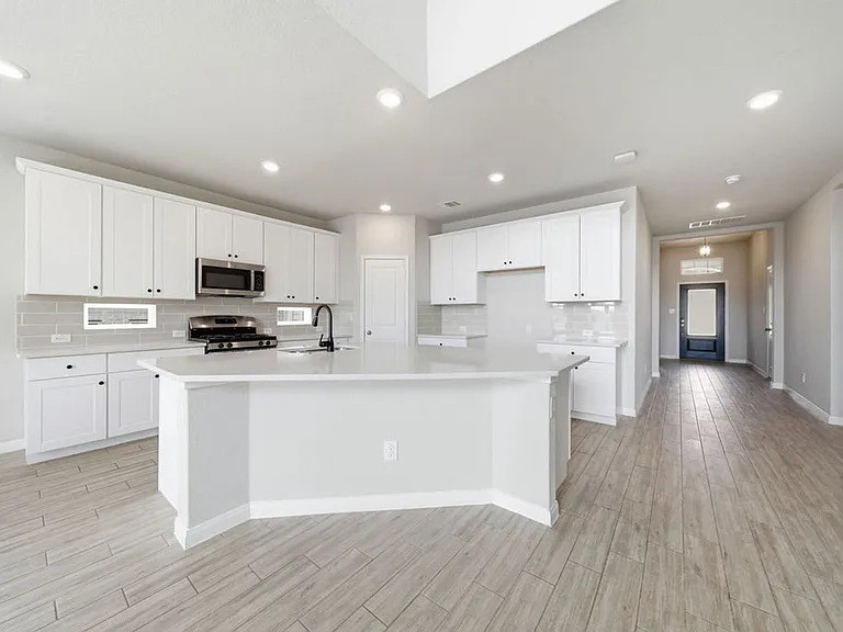 12071 Pitcher Rd — Photo 16