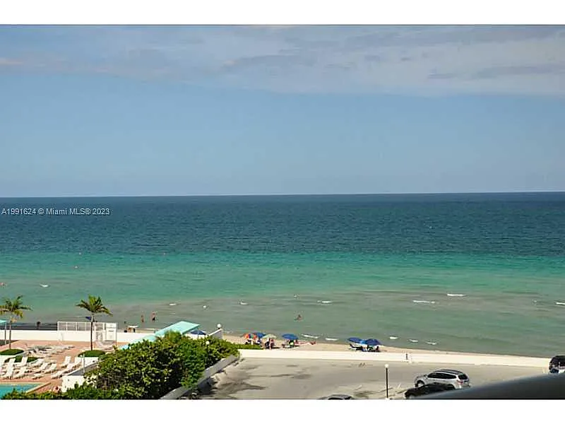 Photo 1 of 12 - 3801 S Ocean Dr #7X - Hollywood, FL Primary Photo - 3801 S Ocean Dr #7X