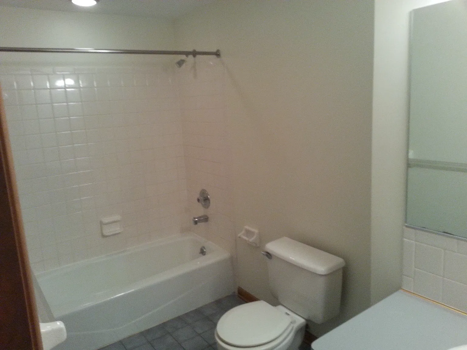 1 bed, 800 sqft, $825 — Photo 4