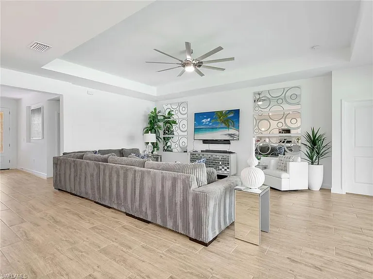 18278 Ridgeline Dr — Photo 13