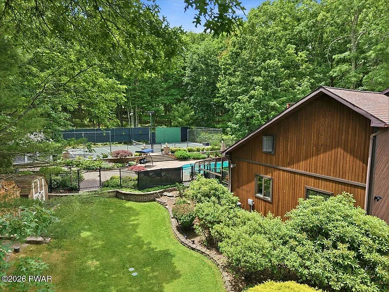 1075 Acacia Dr — Photo 84